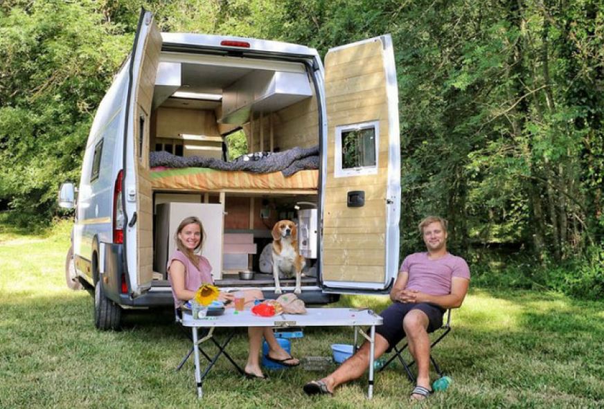 camping-car face à la mer