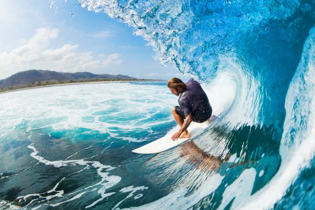 surfer sur la vague