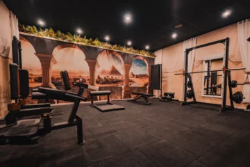 Fitness immersif, technologie et bienveillance : Clark Powell arrive à Bayonne